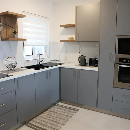 Cosy 2br With Full Amenities In Gharb, Gozo By 360 Estates *